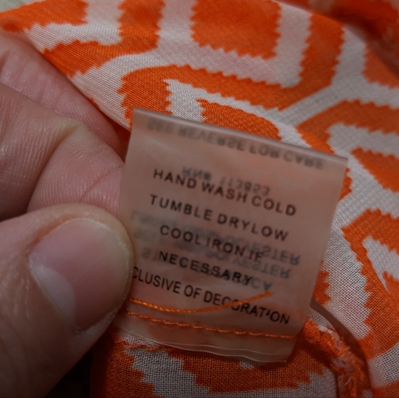 41 Hawthorn Orange and White Sheer Top Elbow Length - Picture 12 of 15